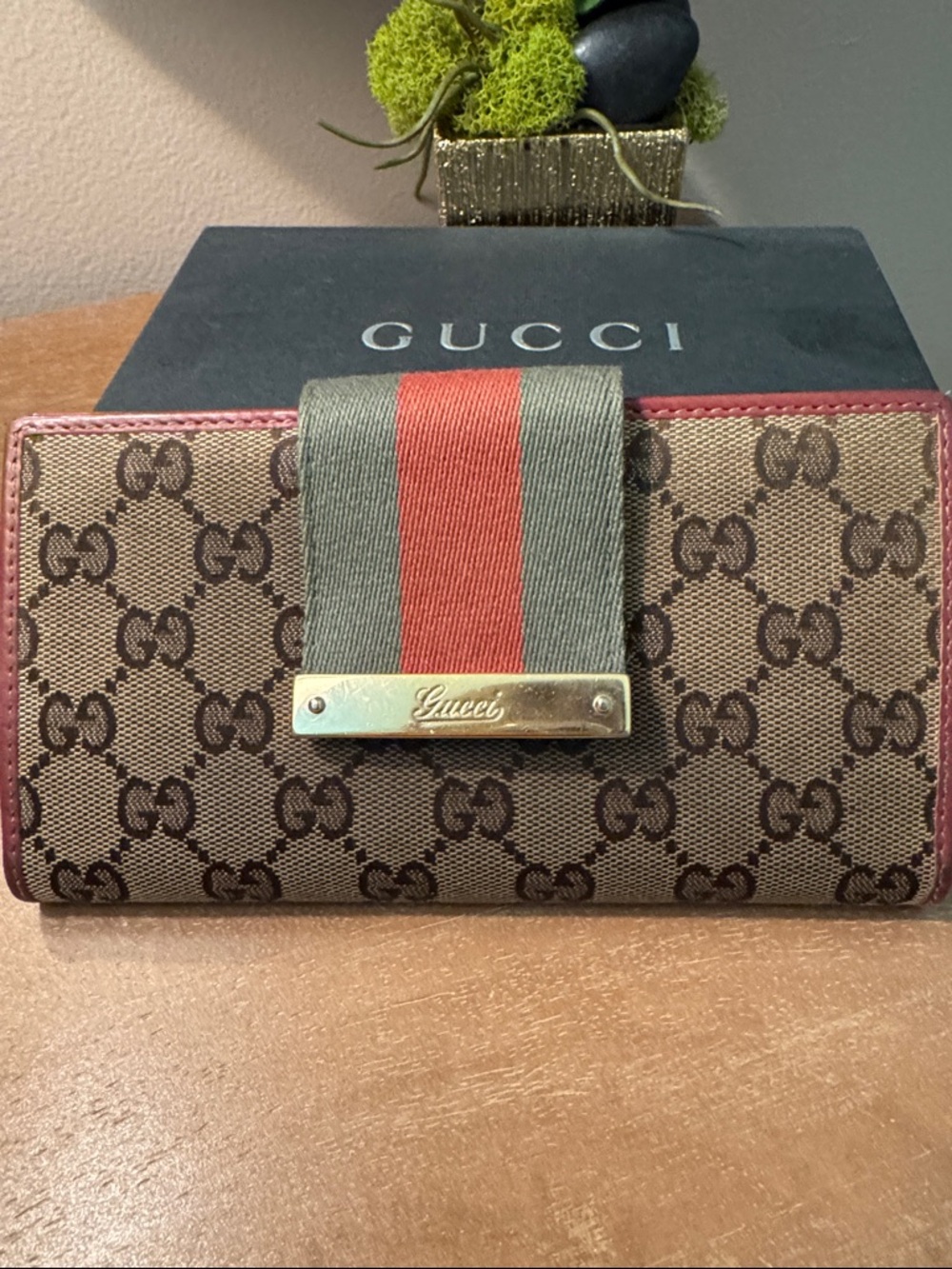 Vintage Gucci French Clutch Wallet